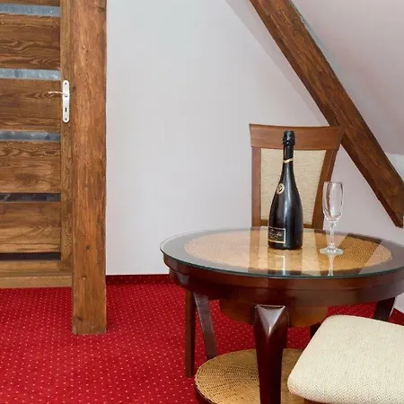 Na Zastavce 3* Cesky Sternberk